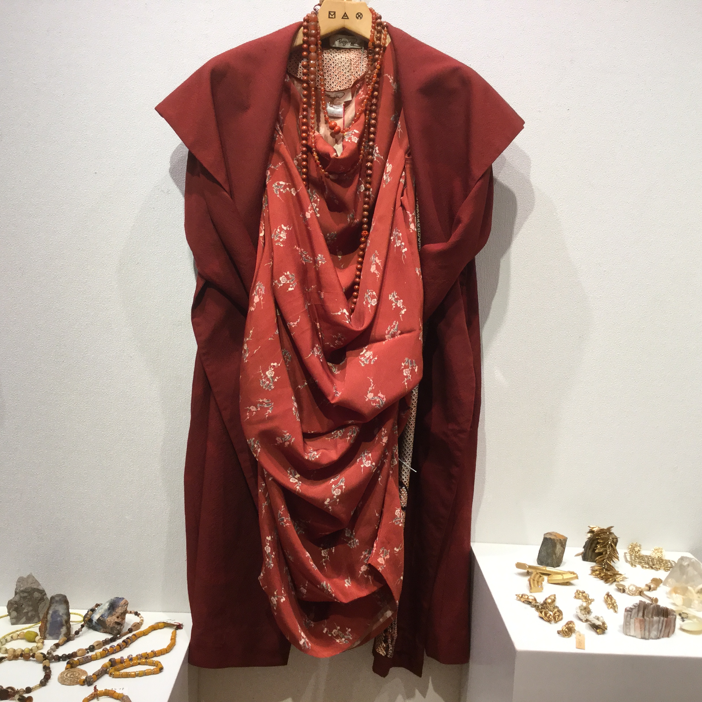 2bbfe004-d04c-4600-8392-ffc26692e6e0