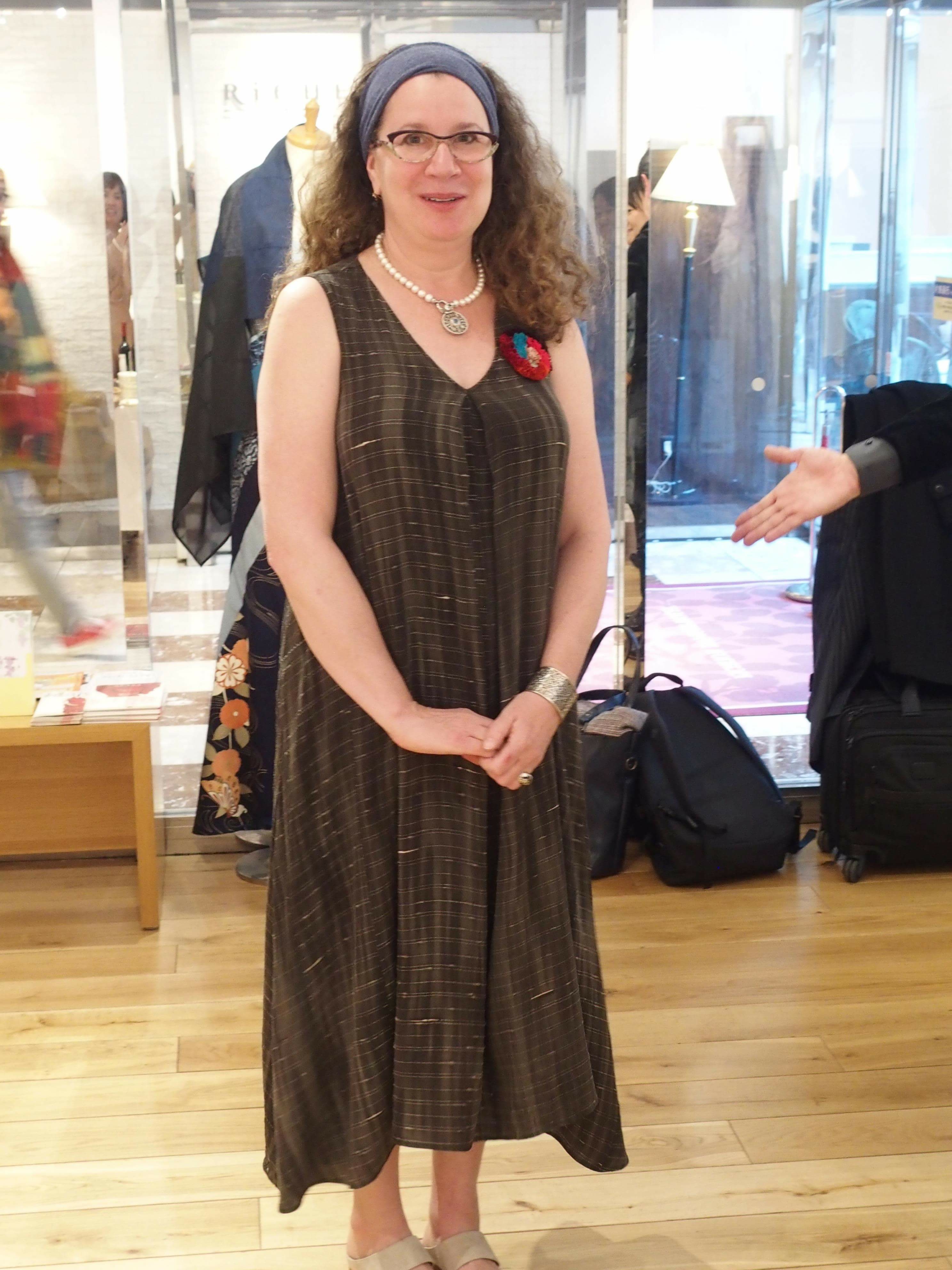 25f53d13-26b4-4b98-a553-ab4d9b40ff21