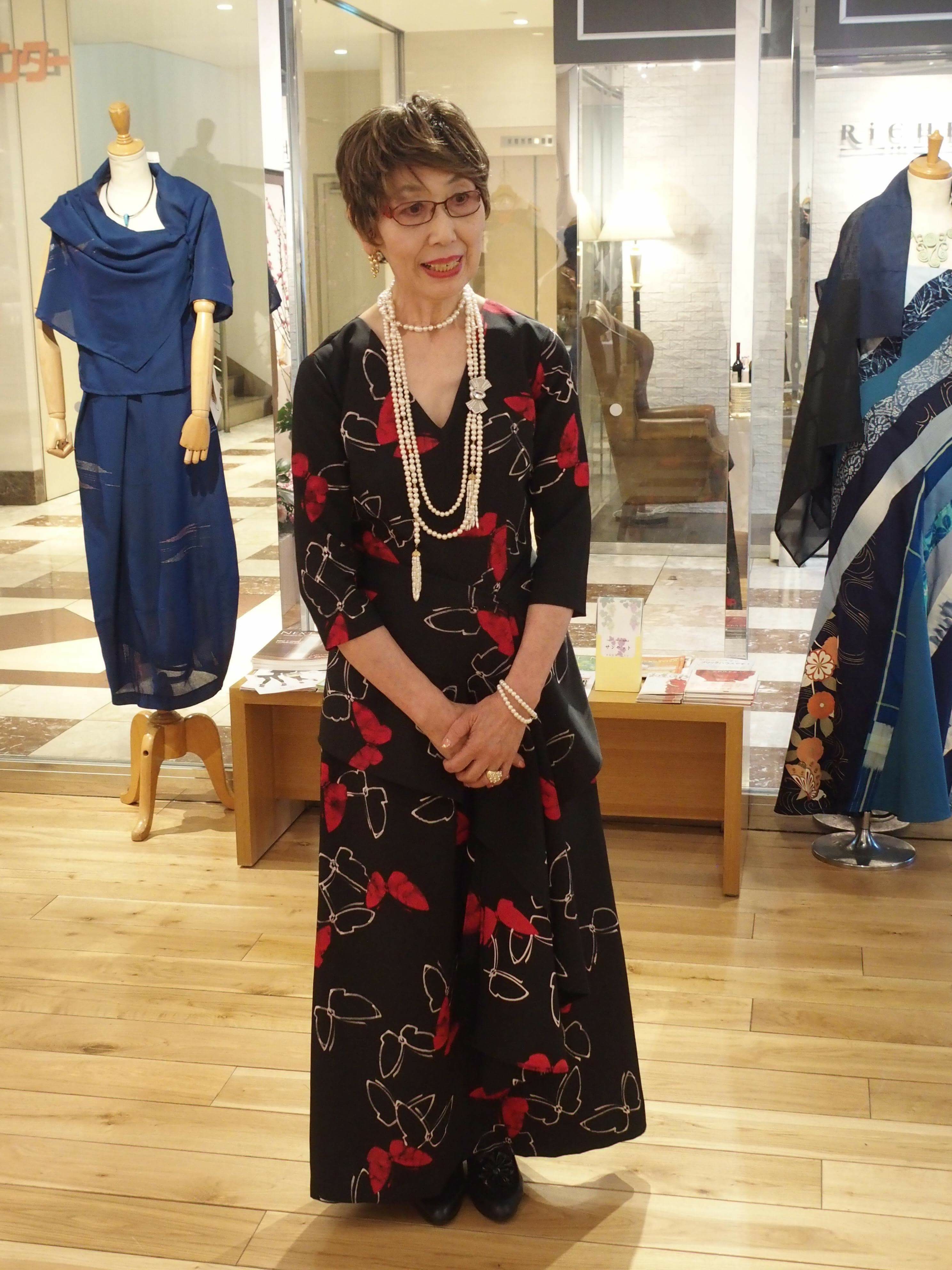 b9c8f096-f618-4102-a288-38a401d5be03