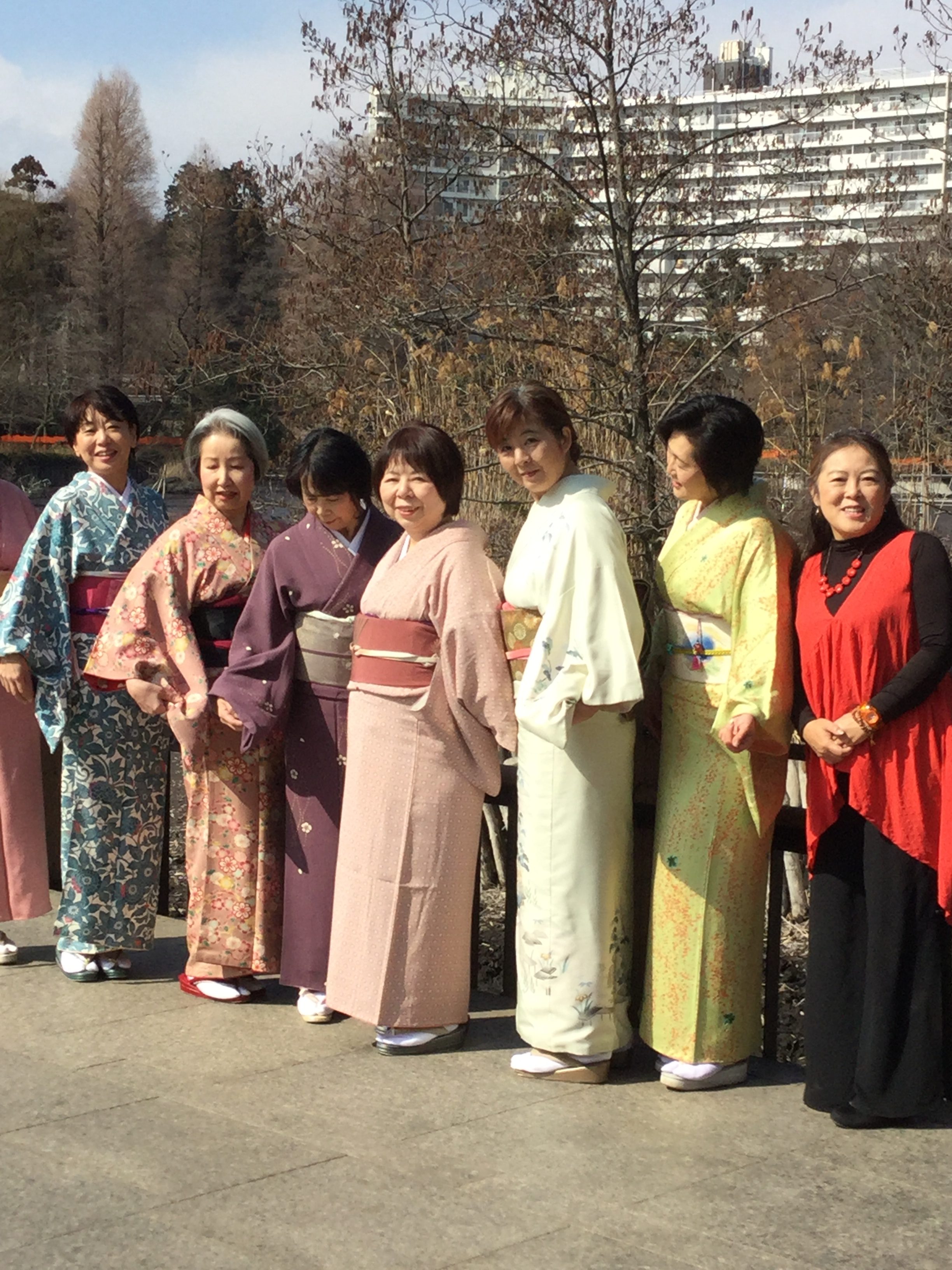 2c6109af-e85e-4db6-9291-9eb6073ea320