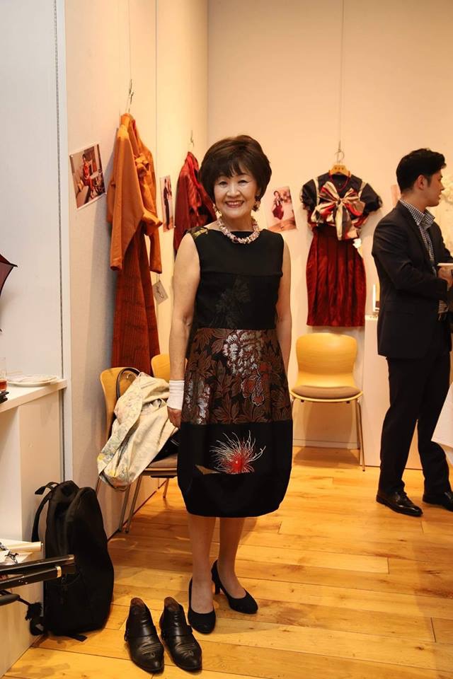 6056cbb5-01cf-4949-aa4b-57f0742ada75