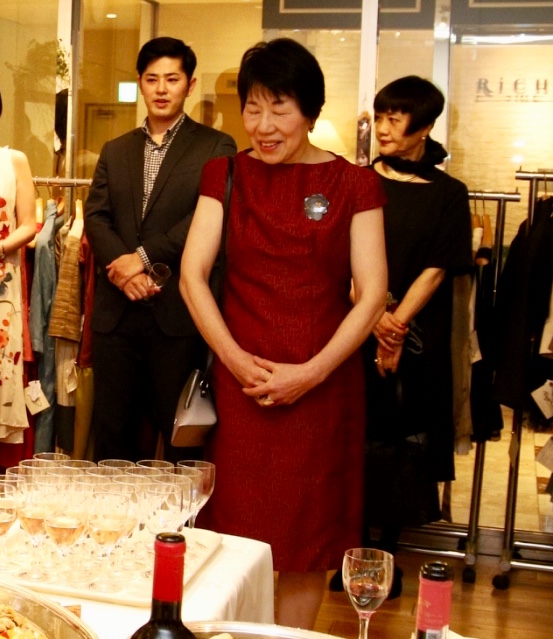 46c868df-c7f4-4316-af85-518dc2080c2e