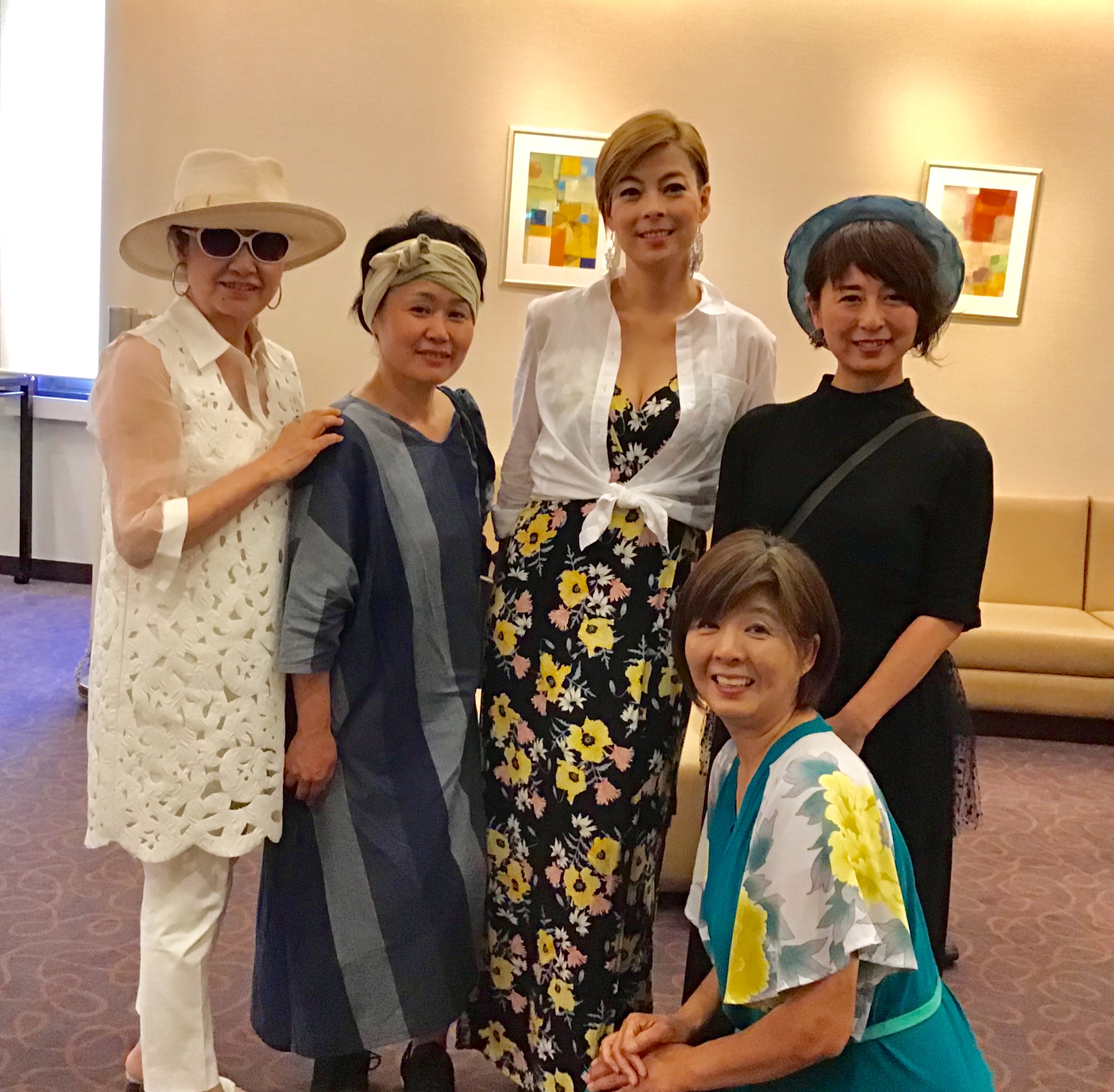 6efea28c-d2a4-4eb4-b219-403429bbc856