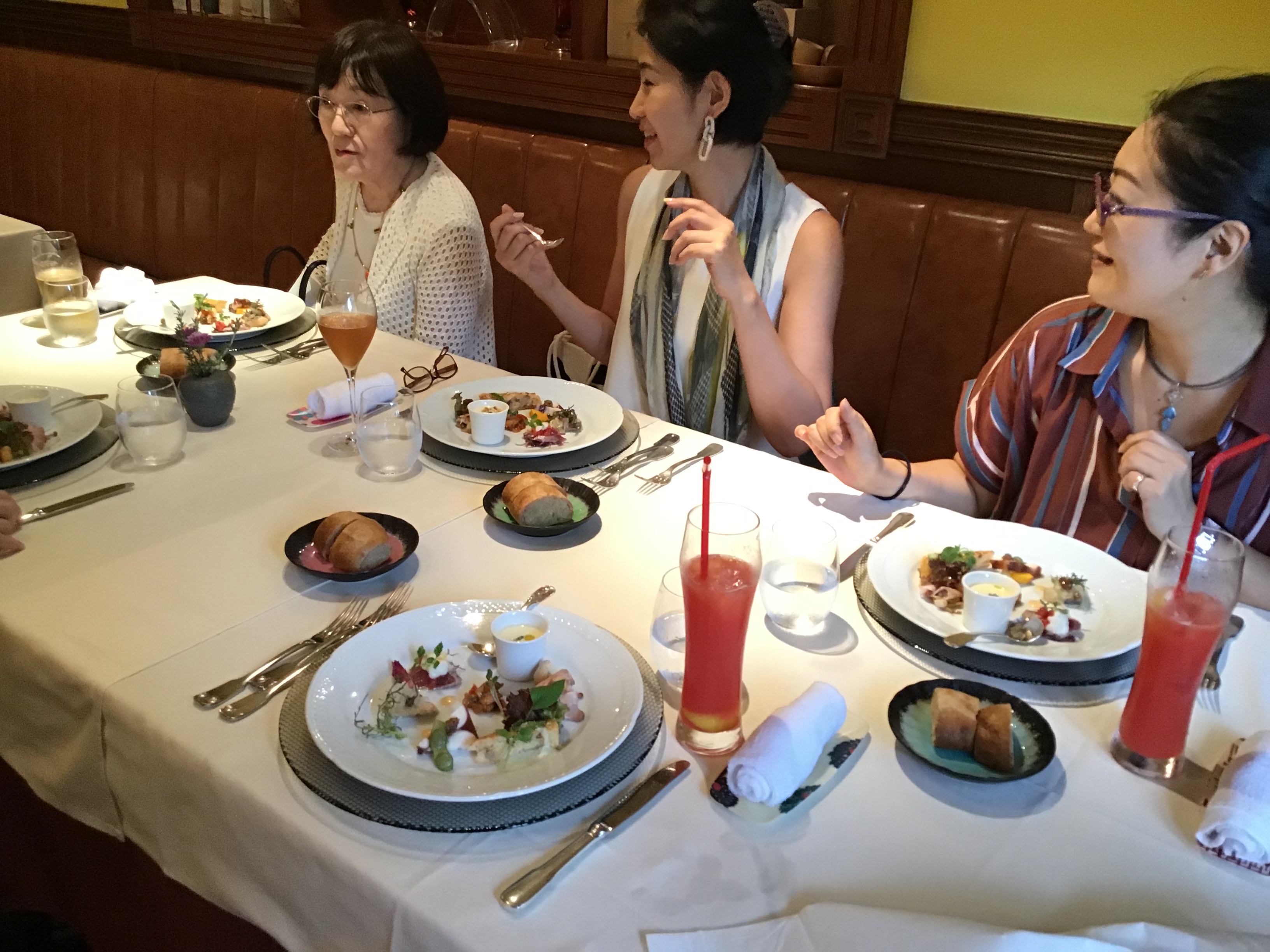 749210d9-537d-454a-a833-739b39132876