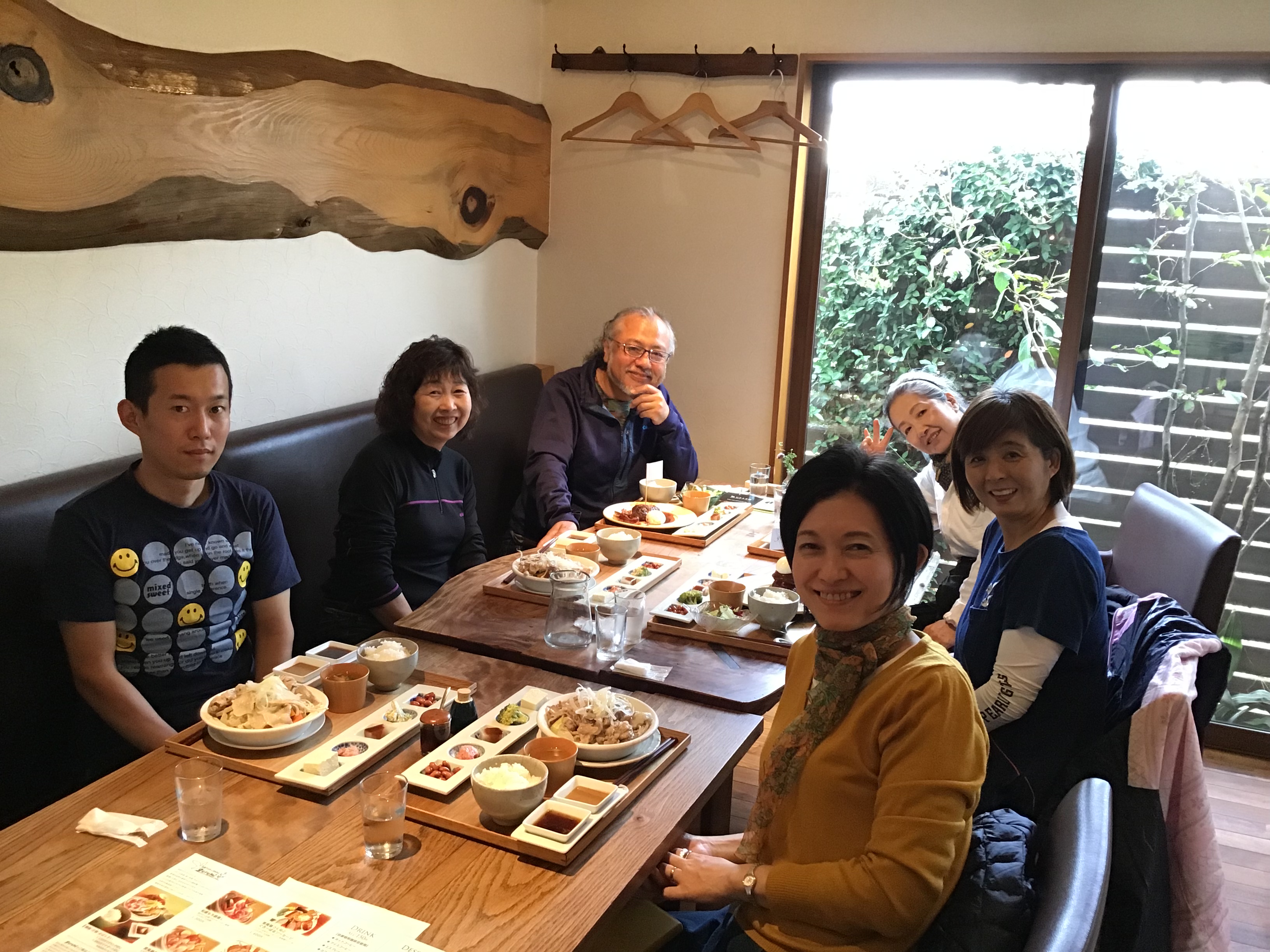 18ba7f61-4b6b-4c6e-9392-43fd2d8363ed