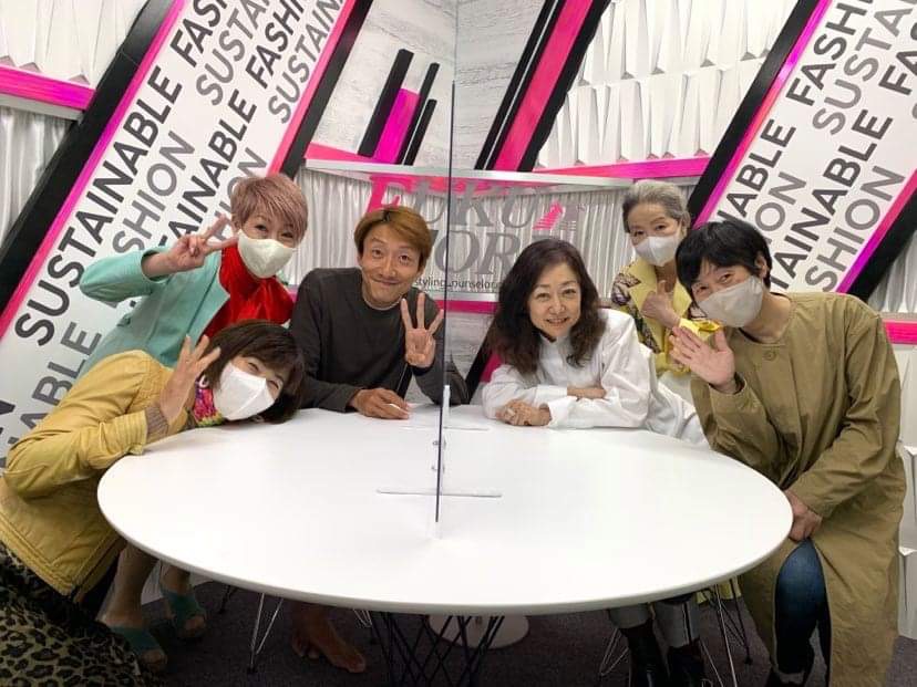 ac424055-8d83-4b8c-baaf-b6eca971cc08