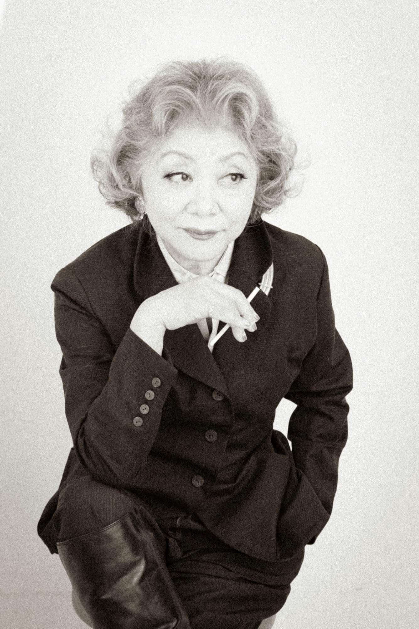 00e4aef5-dc3f-4a5a-8864-79087382cdc5