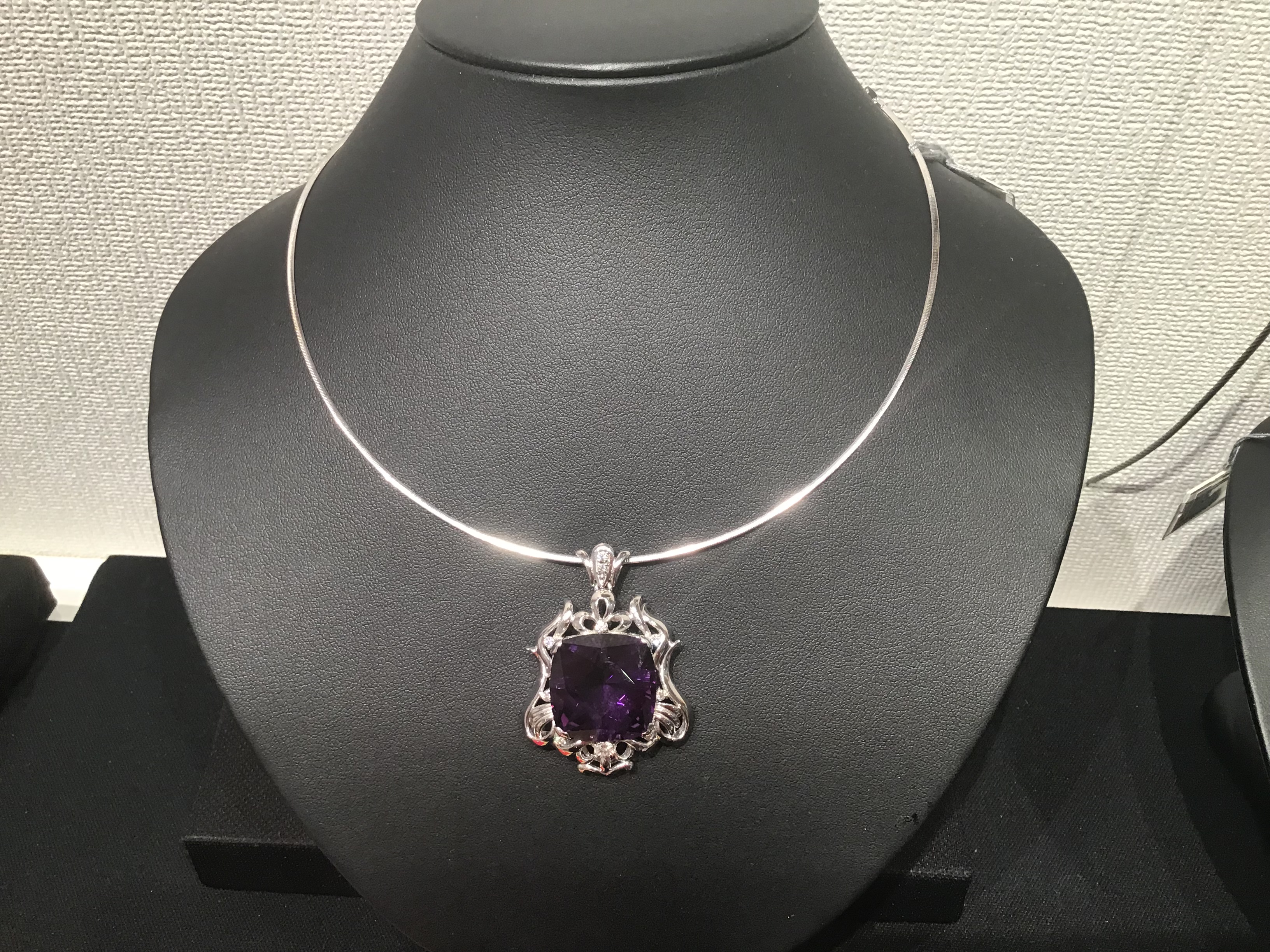 6ba499d7-8f05-4309-bb50-8c01269e38cf