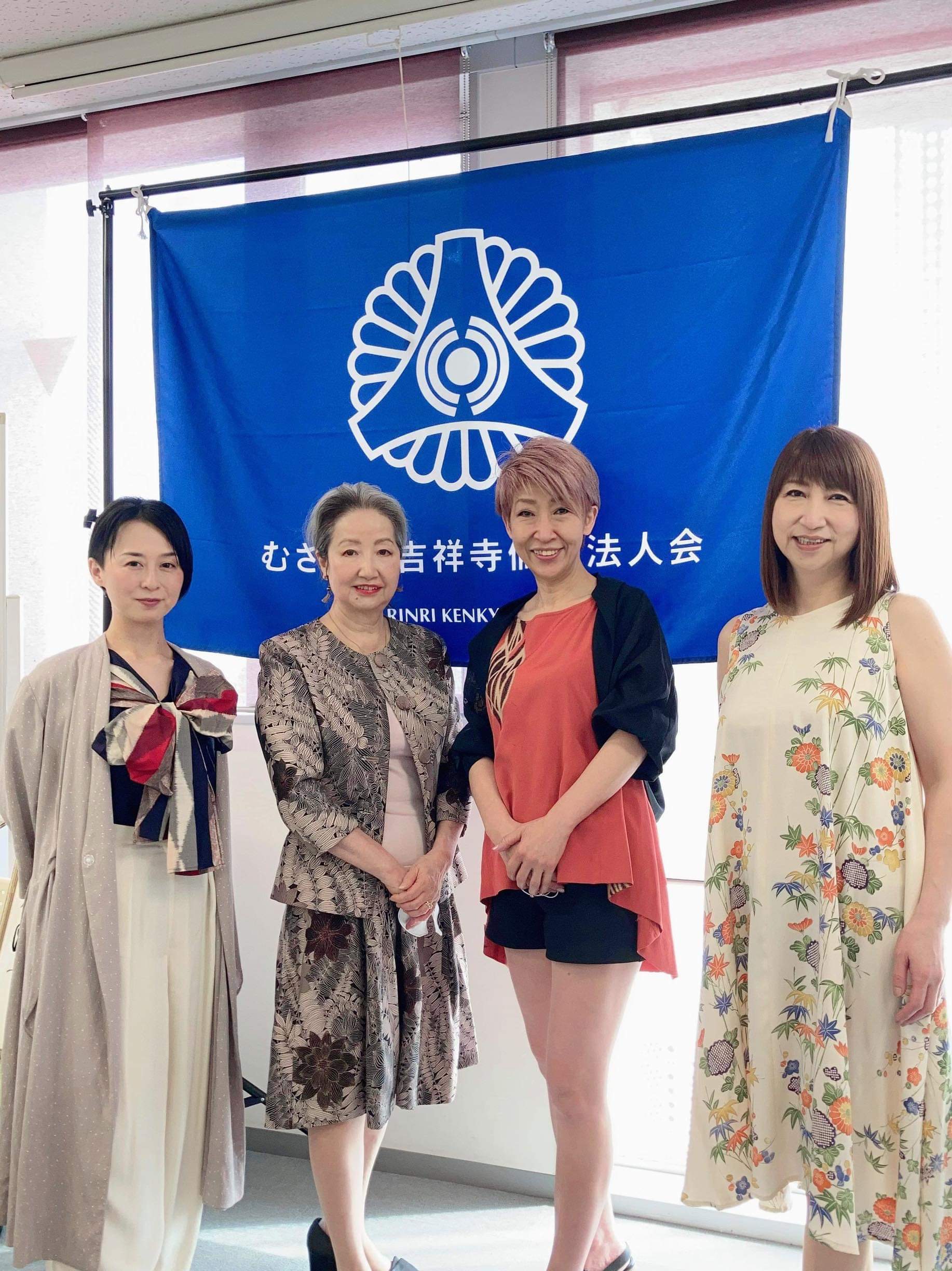 89cc9b25-c4ab-4330-afaa-2384131dc70a