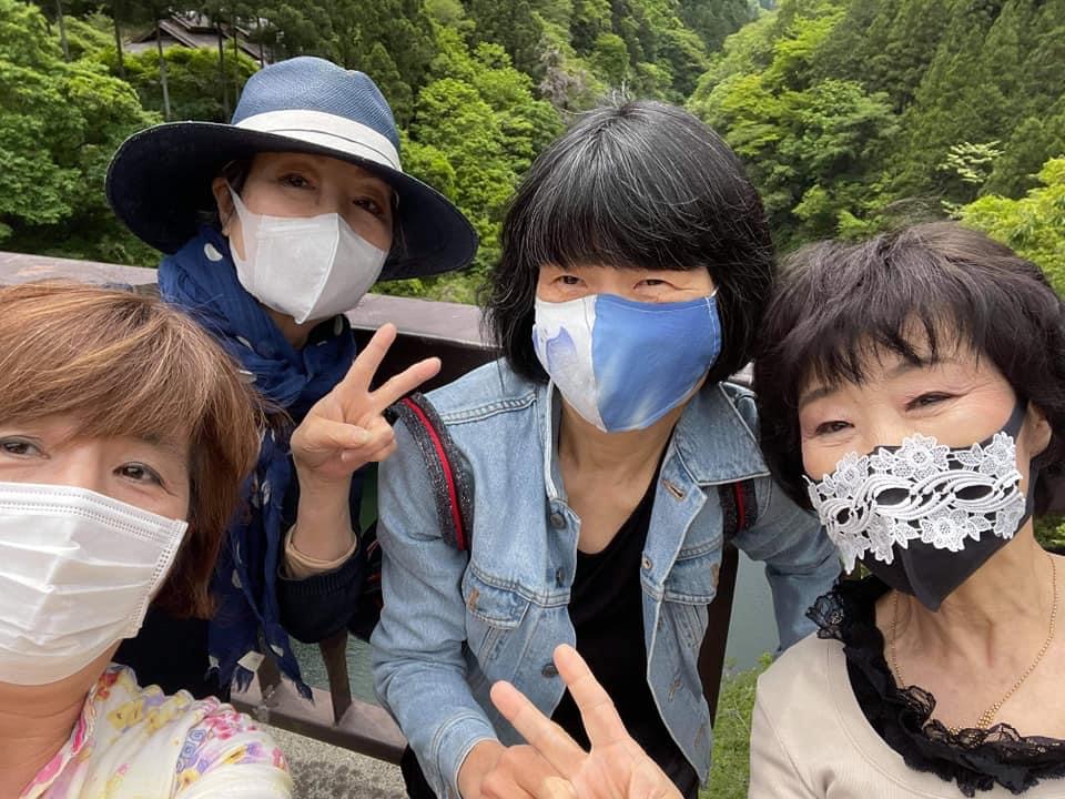 e79cf2f0-2684-444c-81fe-15b901b71a75