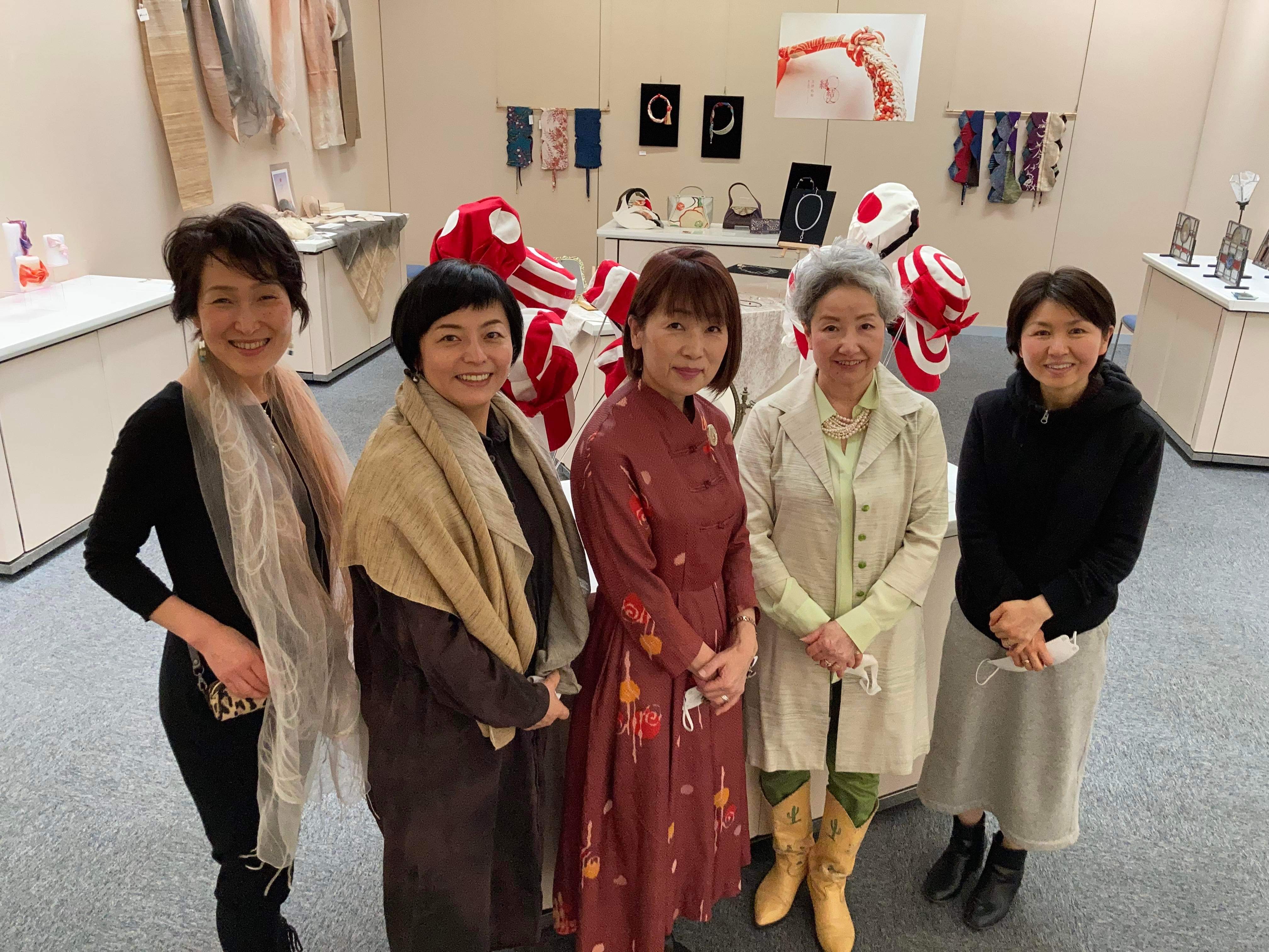 2171fe46-8bfa-4148-bcf4-a2a77827f7e3