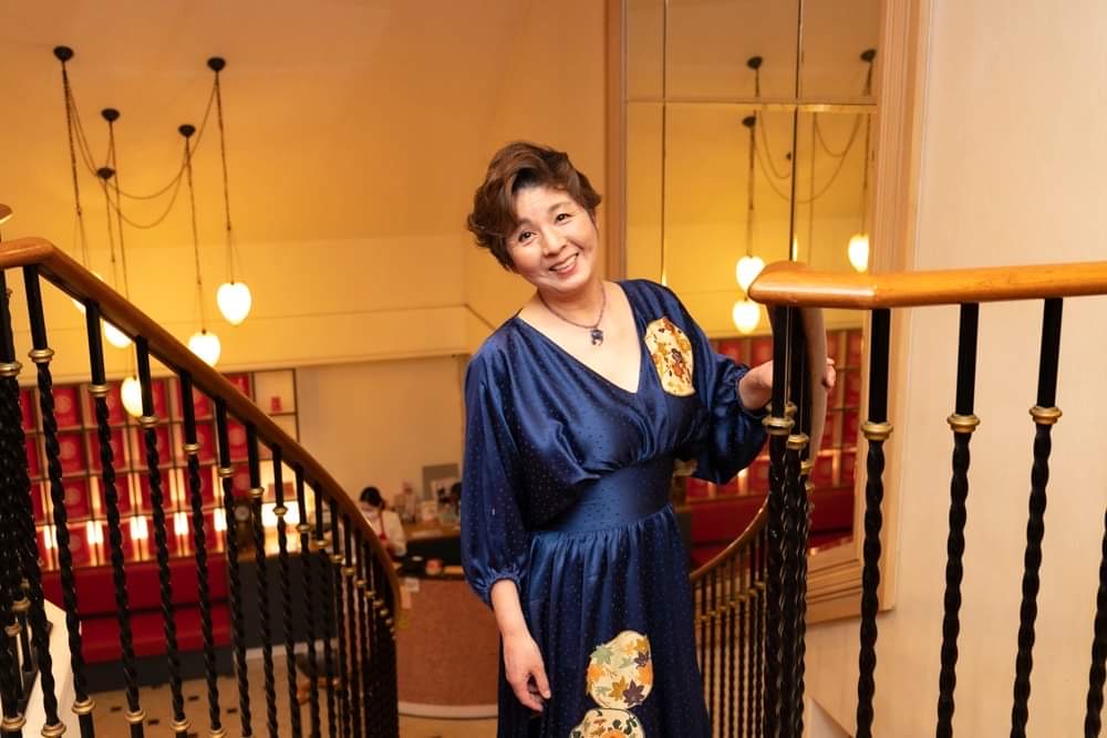 4892d214-85a8-493c-bda3-17224a643dfb