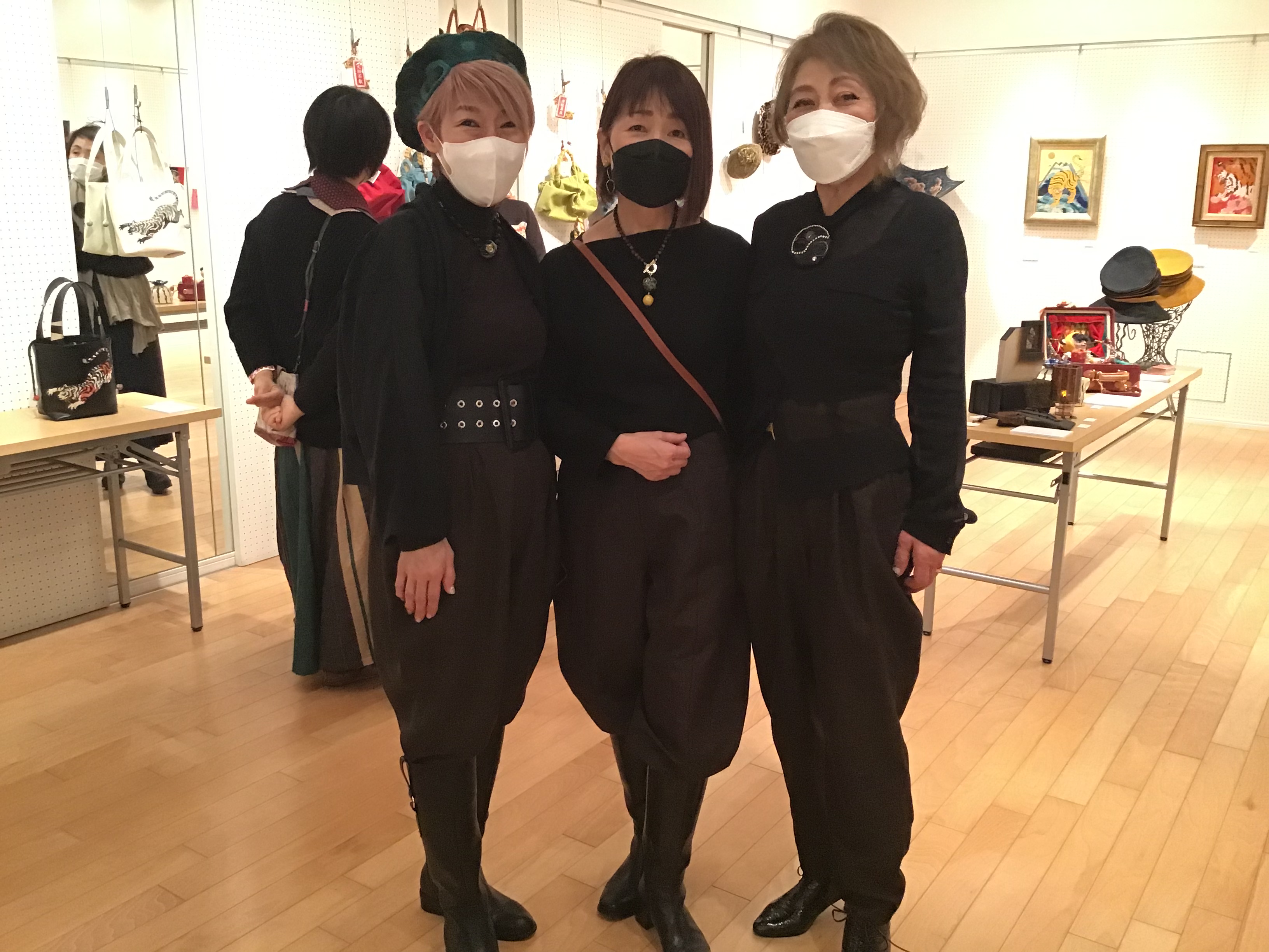 2115b2b5-fae5-4f41-855e-3ecf552e9eae