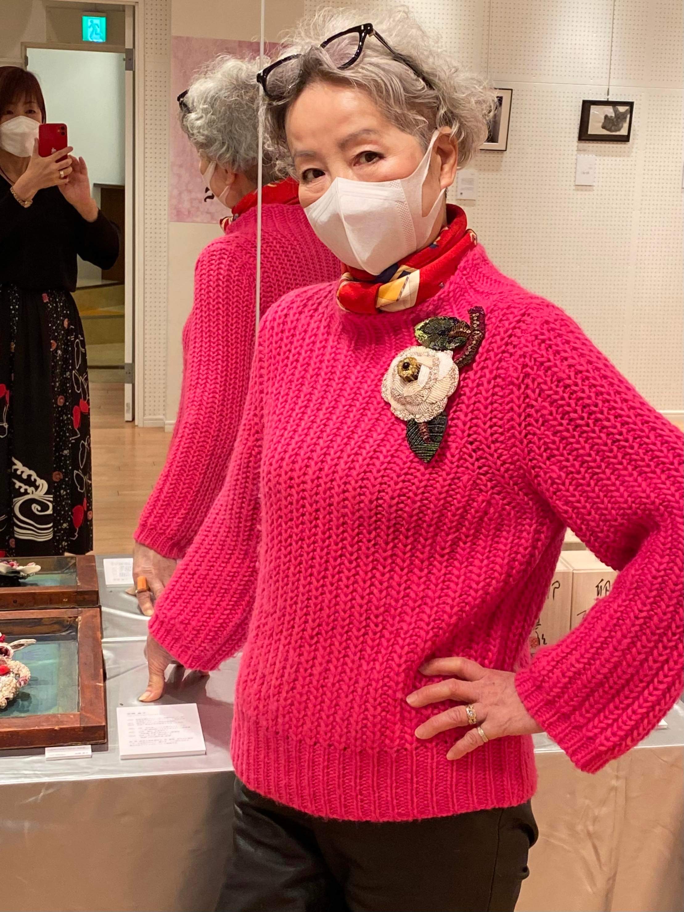 9baeeac9-c5c6-46c0-9c5d-25740d7abe11